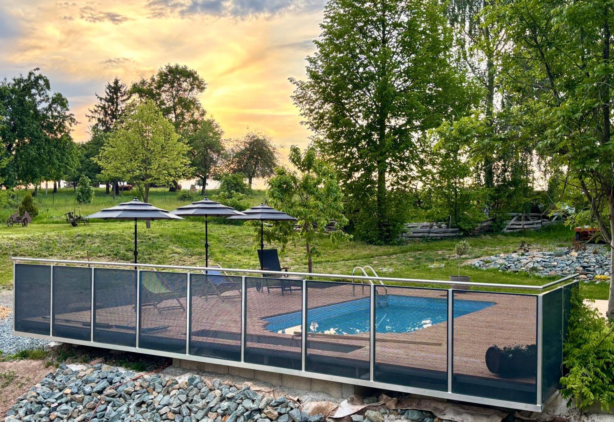 Ferienwohnungen Brenner Einchecken Und Wohlfuehlen Langenbernsdorf Bagian luar foto